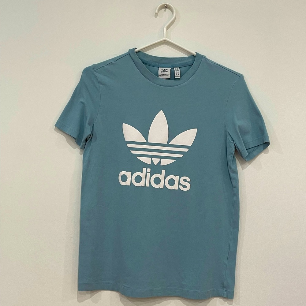 Adidas T-Shirt